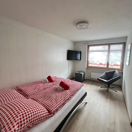 Haus Augstbord Bnb Zimmer Apartmán *